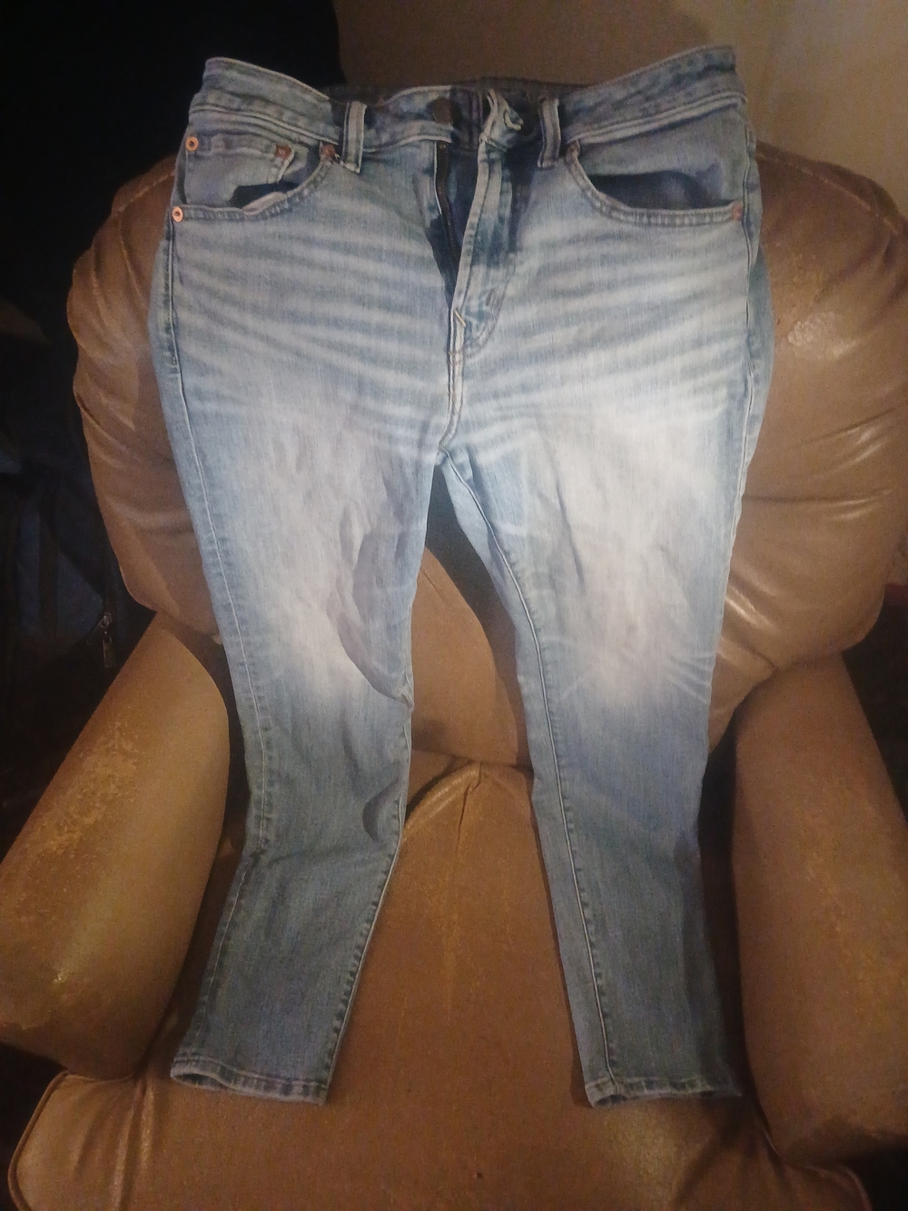 American Eagle Outfitters Light Wash Skinny Jeans